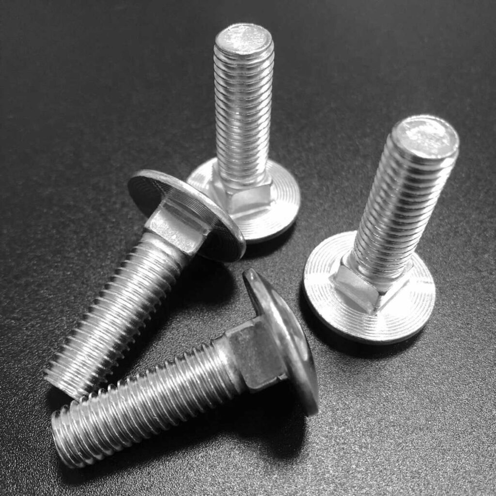 Мебельные болты в производстве: разновидности и советы по выбору