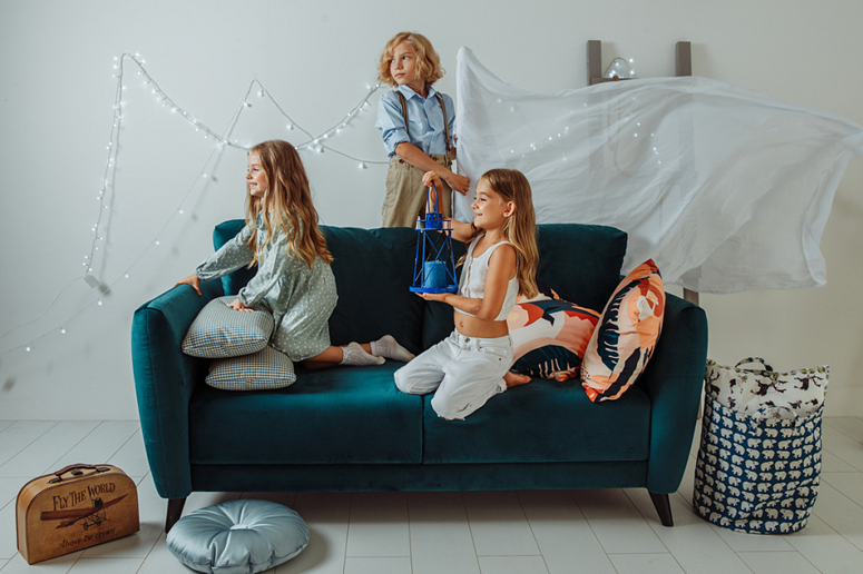 Как выбрать качественный диван для детской комнаты