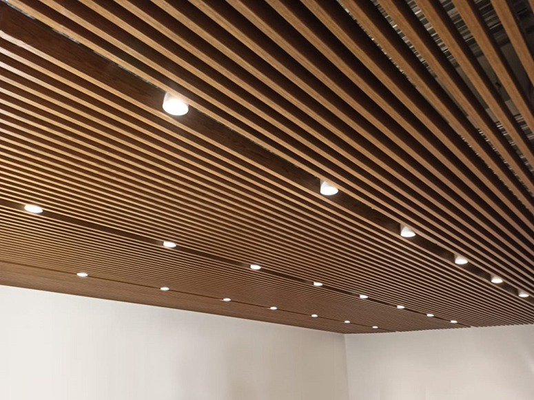 Кубообразные потолки: достоинства и варианты монтажа