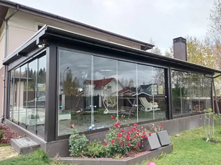 Советы по выбору и установке безрамного остекления террасы для стильного и удобного пространства