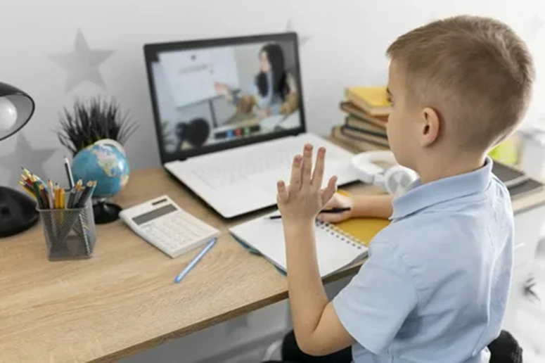 Онлайн-освіта без ілюзій: як побудувати навчання, яке працює