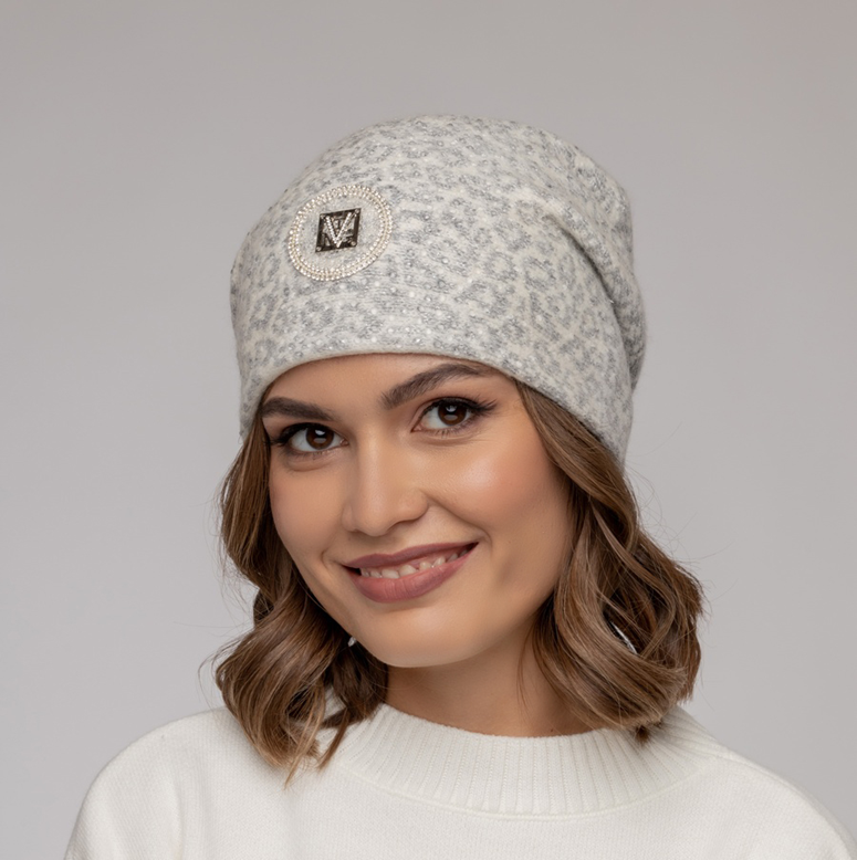 Шапки оптом від виробника: якість та доступність в Україні