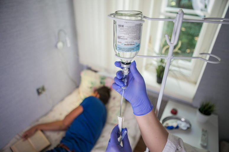 Как капельница помогает при запое и полезные советы по её использованию